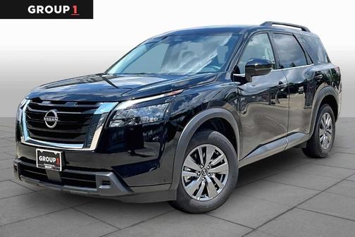 Black 2025 Nissan Pathfinder SV