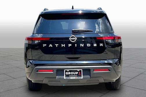 Black 2025 Nissan Pathfinder SV