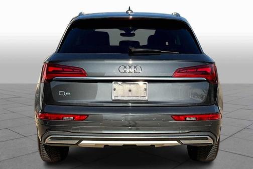 2021 Audi Q5 40 Premium Plus