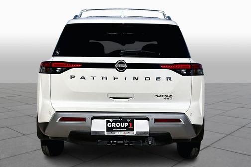 2024 Nissan Pathfinder Platinum