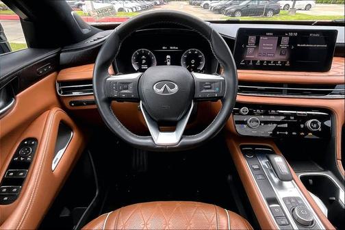 Majestic White / Black Obsidian 2022 INFINITI QX60 AUTOGRAPH