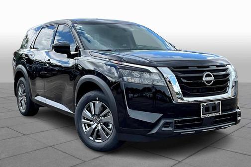 2025 Nissan Pathfinder S