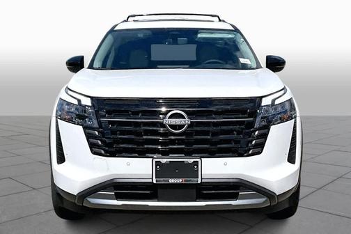 Everest White P 2026 Nissan Pathfinder SL