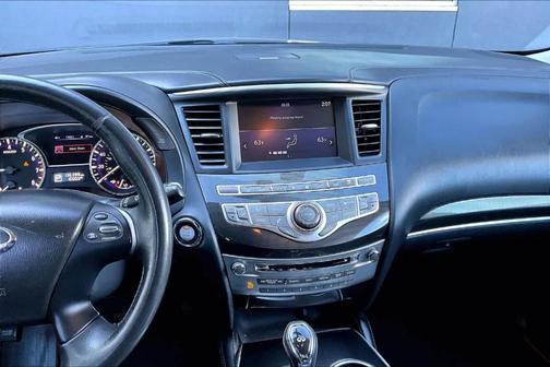 2018 INFINITI QX60 Base