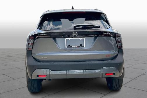 Gun Metallic 2026 Nissan Kicks SR