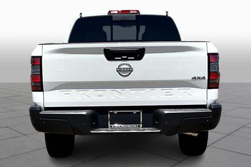 2025 Nissan Frontier S