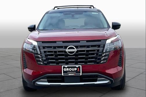 2t Red Blk Roof 2026 Nissan Pathfinder Platinum