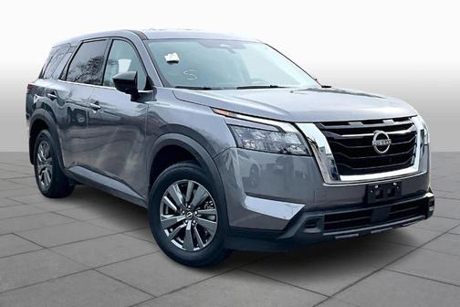 2024 Nissan Pathfinder S