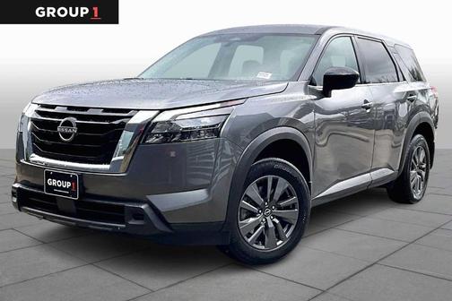 2024 Nissan Pathfinder S