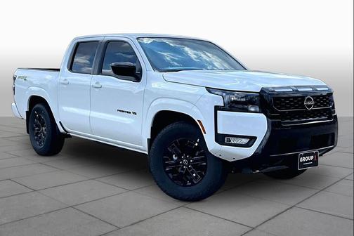 Glacier White 2027 Nissan Frontier SV