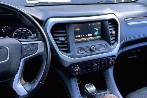 2019 GMC Acadia SLE-1