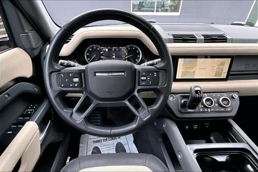2023 Land Rover Defender 110 X-Dynamic SE