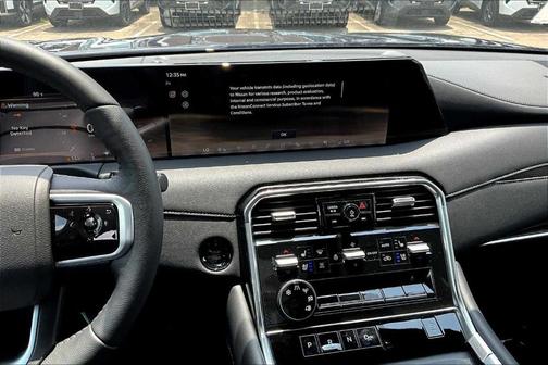 2025 Nissan Armada Platinum