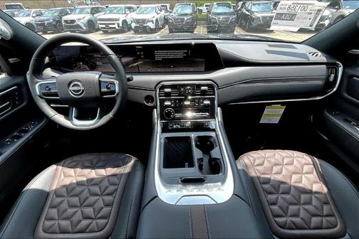 2025 Nissan Armada Platinum