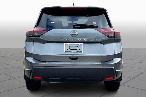 Gun Metallic 2026 Nissan Rogue SV