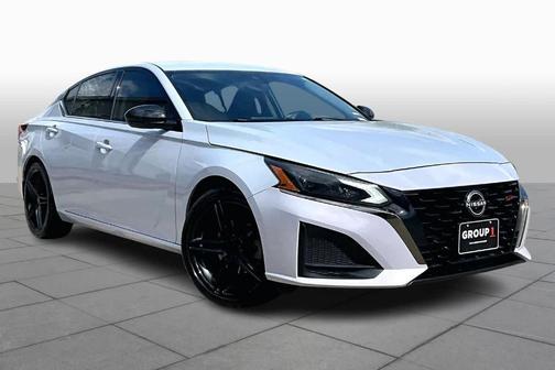 Gray Sky Pearl 2023 Nissan Altima 2.5 SR