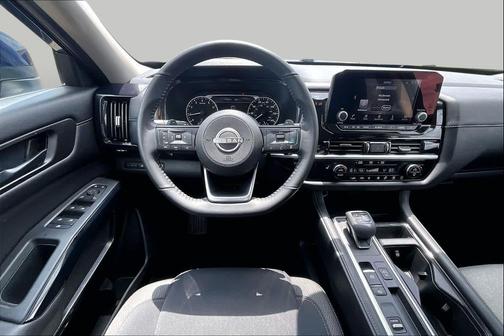 Deep Ocean Blue 2025 Nissan Pathfinder SV