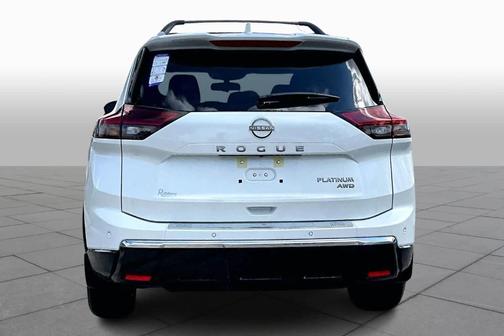 Everest White P 2026 Nissan Rogue Platinum