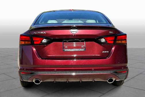 2025 Nissan Altima SL