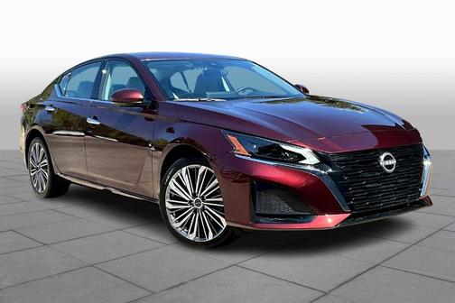 2025 Nissan Altima SL