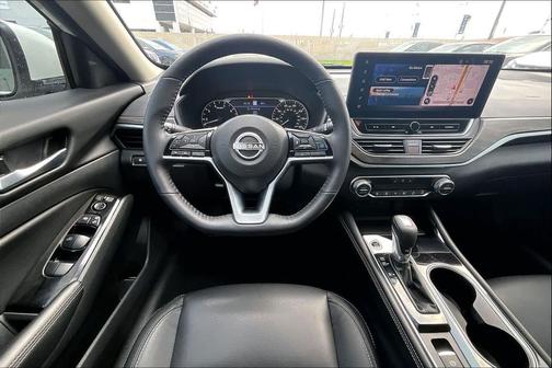White 2024 Nissan Altima 2.5 SL