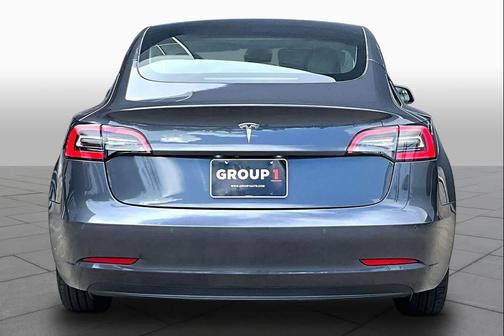 Deep Blue Metallic 2021 Tesla Model 3 Standard Range Plus