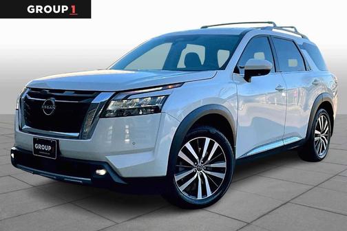2024 Nissan Pathfinder Platinum