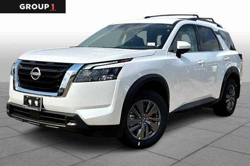 2025 Nissan Pathfinder SV