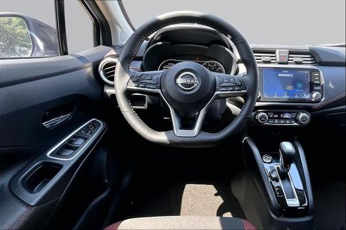 Gray Sky Pearl 2025 Nissan Versa 1.6 S