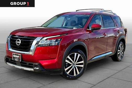 Scarlet Ember 2023 Nissan Pathfinder Platinum