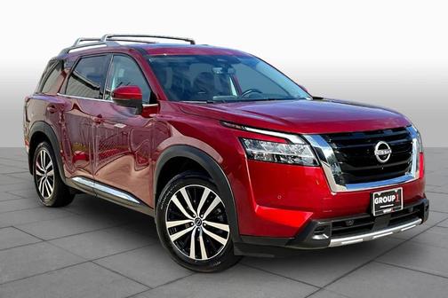 Scarlet Ember 2023 Nissan Pathfinder Platinum
