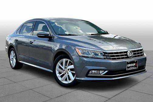 2018 Volkswagen Passat 2.0T SE