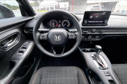 Pearl 2024 Honda HR-V Sport