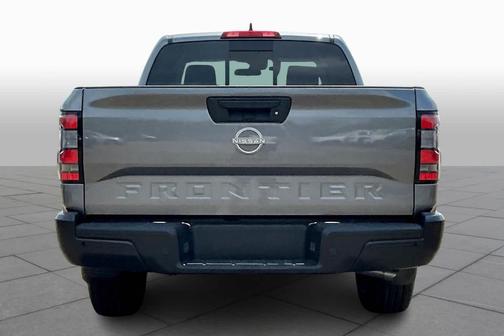 2025 Nissan Frontier S