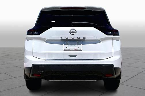 Everest White P 2026 Nissan Rogue SV