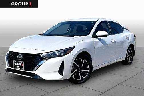 Aspen White 2025 Nissan Sentra SV