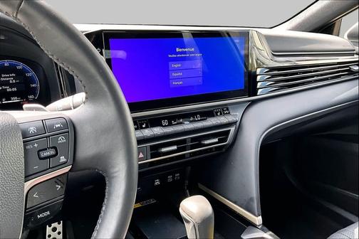 Wind Chill Pearl 2025 Toyota Camry XSE