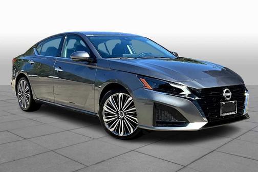 2025 Nissan Altima SL