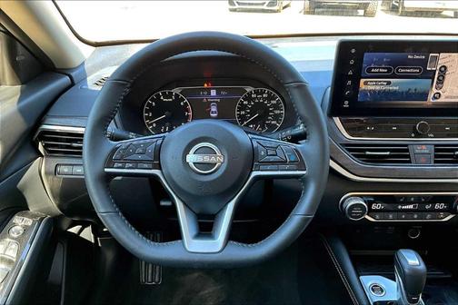 2025 Nissan Altima SL