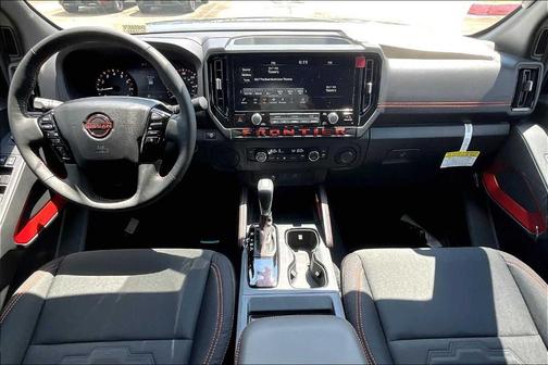 2025 Nissan Frontier PRO-X