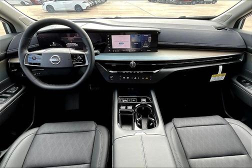 Everest White P 2026 Nissan Murano Platinum