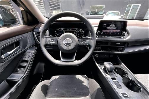 Black 2023 Nissan Rogue SV