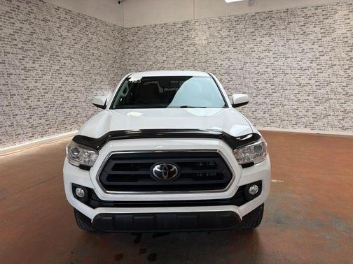 Super White 2021 Toyota Tacoma SR5