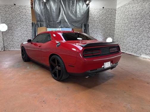 2016 Dodge Challenger R/T Scat Pack