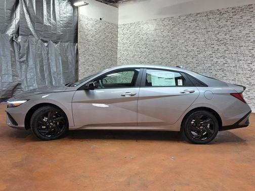 2026 Hyundai ELANTRA SEL