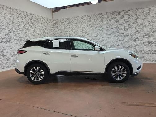 Pearl White 2018 Nissan Murano S