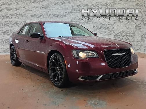 2019 Chrysler 300 Touring