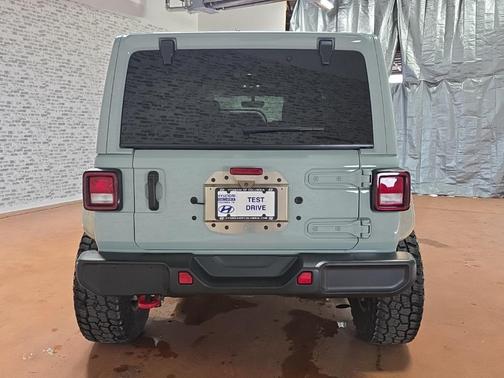 2023 Jeep Wrangler Rubicon