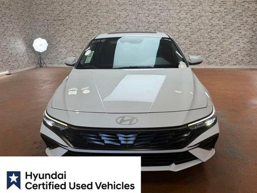 White 2025 Hyundai ELANTRA SEL Convenience