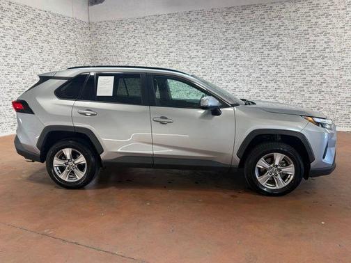 Silver Sky Metallic 2022 Toyota RAV4 XLE